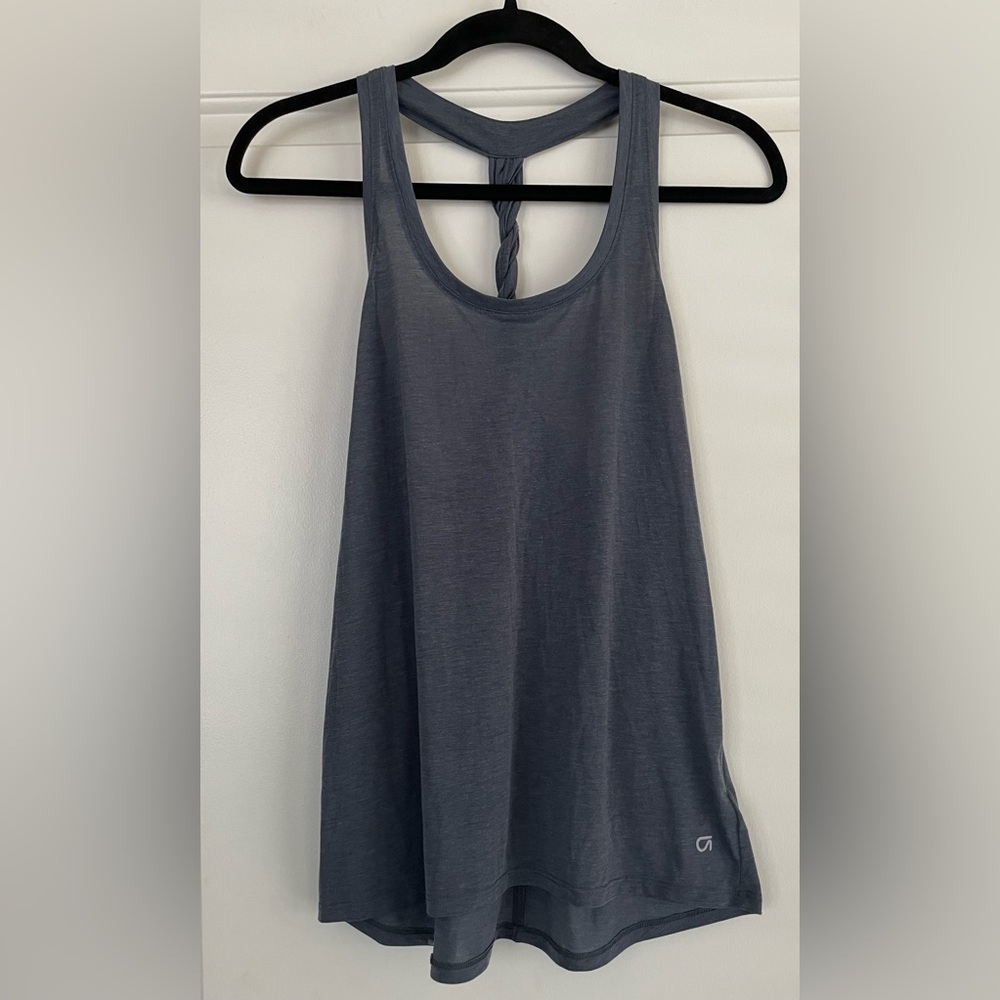 GapFit Breathe Air Tank with a Twist-Back Design in Blue